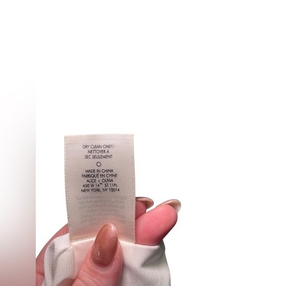 Alice + Olivia Paulette One Shoulder Ivory Satin Gown Size 6 NWOT - Picture 5 of 12